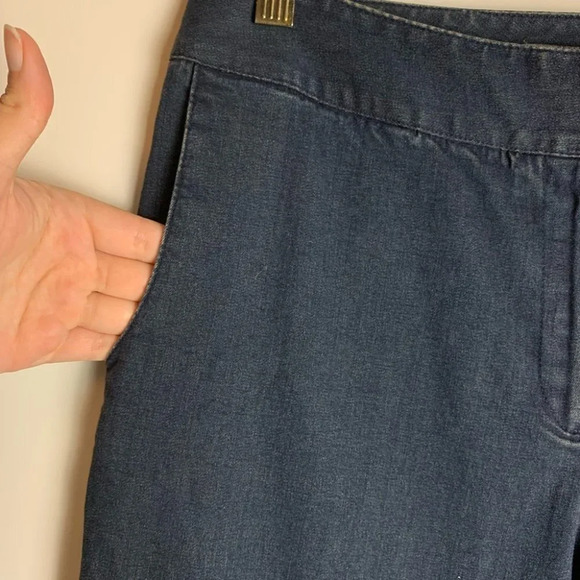 J.Jill Genuine  Fit At The Waist Stretch Capri’s 6 - Picture 6 of 7